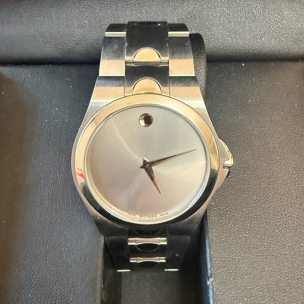 Movado Silver-Tone Museum Dial Men's Watch